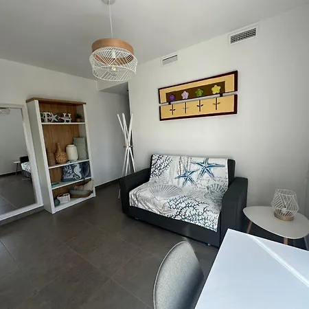 House Renata غران ألاكانت